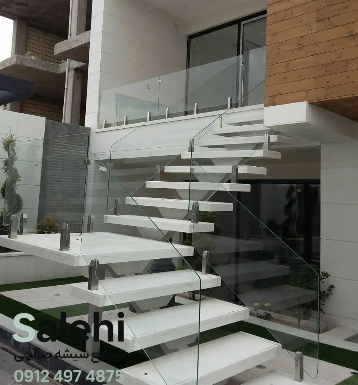 نمونه هند ریل شیشه ای