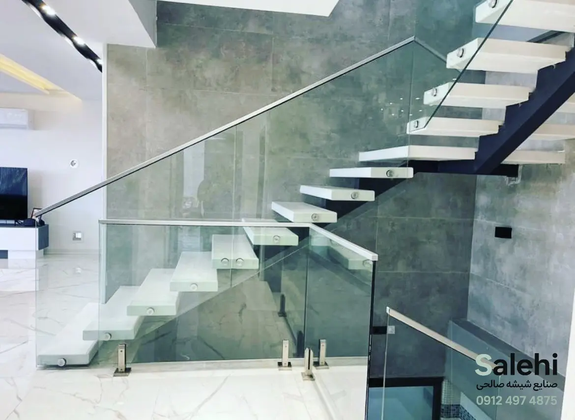 نمونه هند ریل شیشه ای